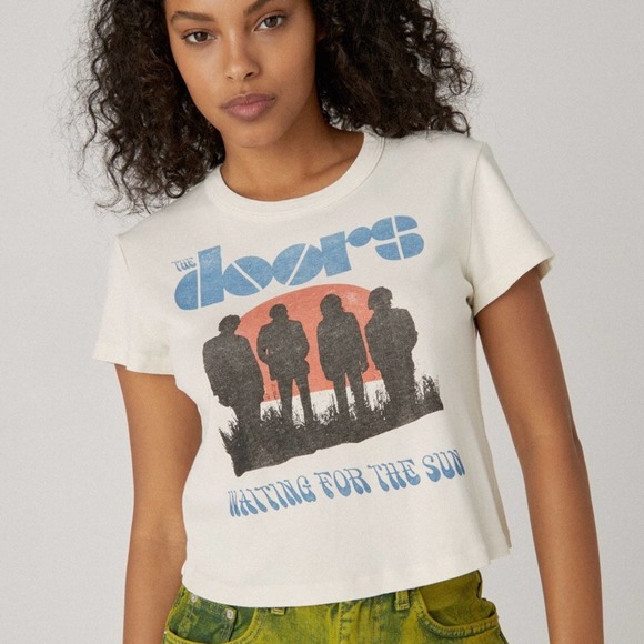 DAYDREAMER NWOT The Doors Waiting For The Sun Shrunken Band Tee XS - Picture 1 of 6
